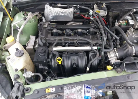 2008 Ford Focus Se z USA, uszkodzony, nr VIN 1FAHP35N38W124542